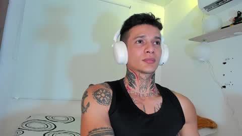 Snapshot of george_prince2 chatting on December 31, 6:48 am independent model online show from December 31, 6:48 am