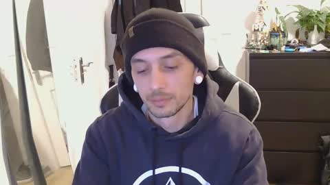 georgek0011 online show from March 1, 11:18 pm