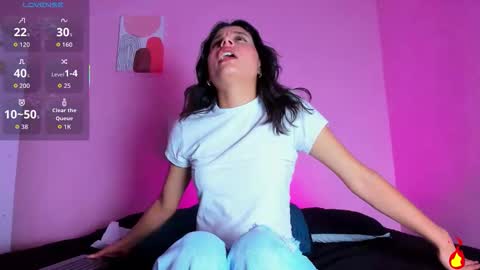 Snapshot of georgina_ferri_ chatting on November 19, 5:13 pm GEORGINA FERRI online show from November 19, 5:13 pm