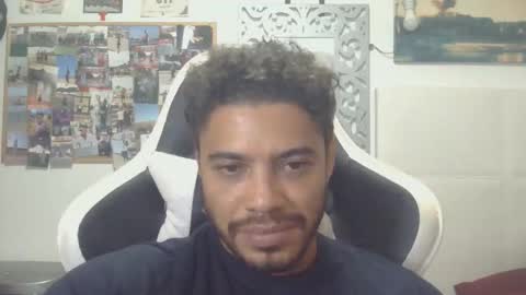 Snapshot of geovannygarrido91 chatting on December 4, 1:26 am geovannygarrido91 online show from December 4, 1:26 am