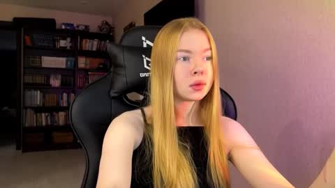 Amelia online show from November 5, 4:23 am