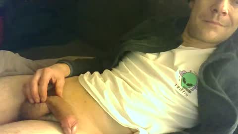 Snapshot of german33bi chatting on November 28, 1:08 am German33FFM1 online show from November 28, 1:08 am