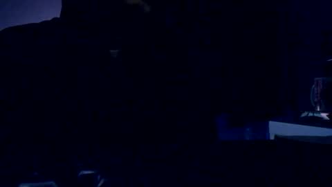 teo online show from November 7, 8:42 pm