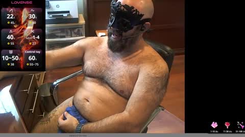 Snapshot of geronimo_431 chatting on October 29, 4:20 pm Daddy Jokes online show from October 29, 4:20 pm