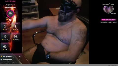 Snapshot of geronimo_431 chatting on November 19, 4:34 am Daddy Jokes online show from November 19, 4:34 am