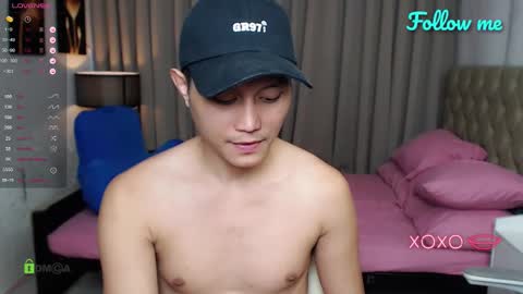 Snapshot of gerwinlover chatting on October 7, 11:57 pm jester online show from October 7, 11:57 pm