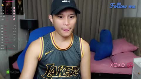 Snapshot of gerwinlover chatting on October 10, 11:48 pm jester online show from October 10, 11:48 pm