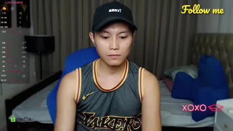 Snapshot of gerwinlover chatting on October 16, 4:46 am jester online show from October 16, 4:46 am