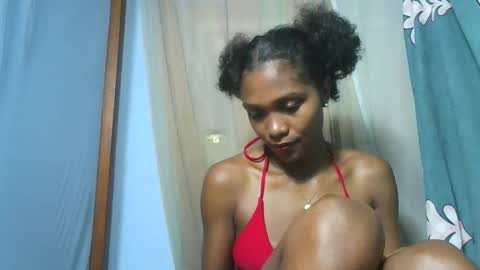 Snapshot of gggloria chatting on November 26, 6:20 pm gggloria online show from November 26, 6:20 pm