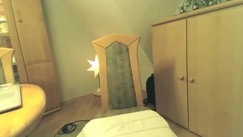 gh1969 online show from November 27, 3:47 pm