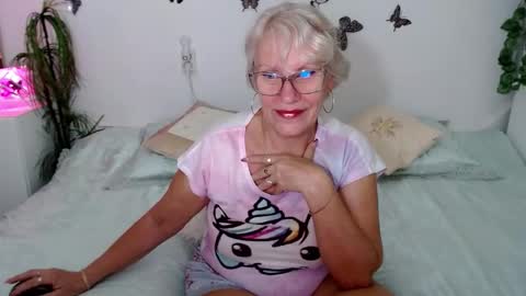 Ghertrudequeen online show from September 14, 3:05 am