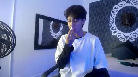 Your Girl  online show from November 2, 1:30 am