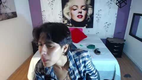 Your Girl  online show from November 22, 1:15 am