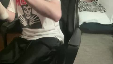 ghostboygbc online show from March 24, 2:38 am