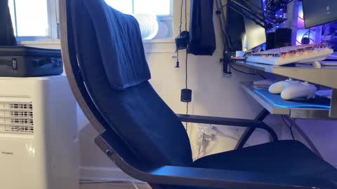 big boy ghost face online show from November 23, 3:23 pm