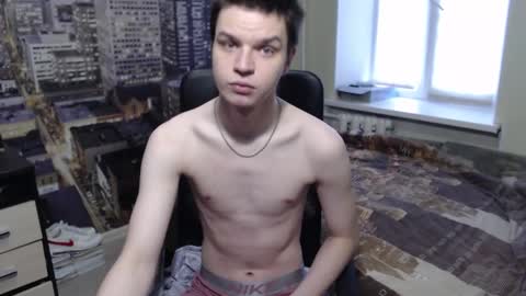 Snapshot of ghostfacefriends chatting on January 18, 6:03 am Fedya online show from January 18, 6:03 am