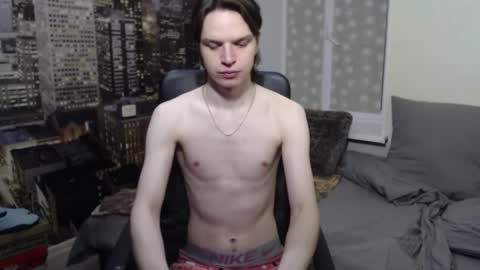 Snapshot of ghostfacefriends chatting on October 31, 10:00 pm Fedya online show from October 31, 10:00 pm