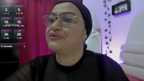 Snapshot of gia_nahomi chatting on September 19, 11:05 pm nahomi online show from September 19, 11:05 pm