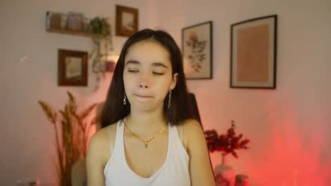 Snapshot of gia_paige18 chatting on October 1, 12:55 pm Gia Paige18 online show from October 1, 12:55 pm