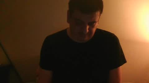 Snapshot of giaco1982 chatting on February 16, 4:31 am samuel online show from February 16, 4:31 am