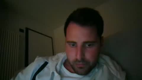 Snapshot of giacomo9669 chatting on March 4, 5:41 pm giacomo9669 online show from March 4, 5:41 pm