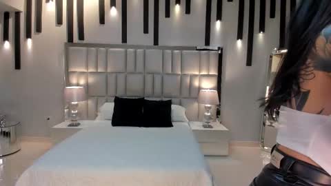 Gia Ferrera online show from November 23, 5:13 pm