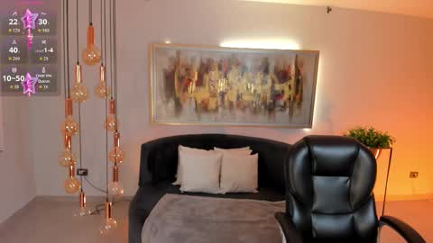 Gia Ferrera online show from March 8, 5:28 pm