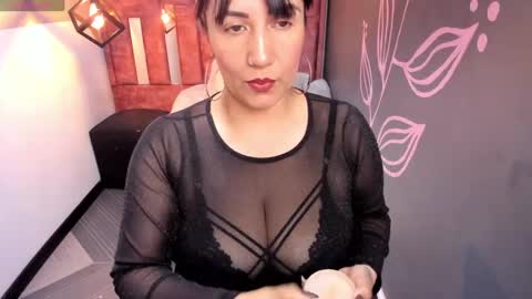 Snapshot of giafox_ chatting on September 29, 8:57 pm G I A FOX online show from September 29, 8:57 pm