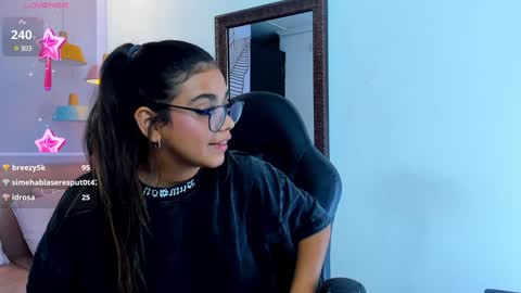 Gia  online show from December 28, 2:43 am