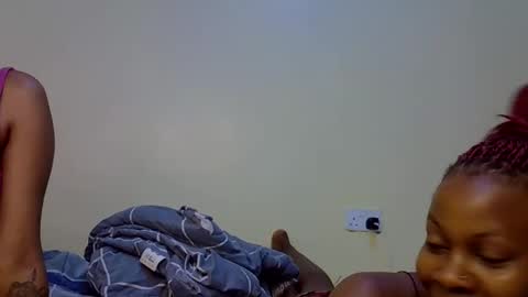 Snapshot of gianna_012 chatting on September 12, 4:23 am ENNY online show from September 12, 4:23 am