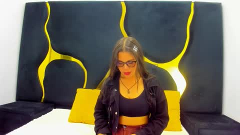 Snapshot of giannajohnson chatting on November 30, 3:10 am GiannaJohnson online show from November 30, 3:10 am