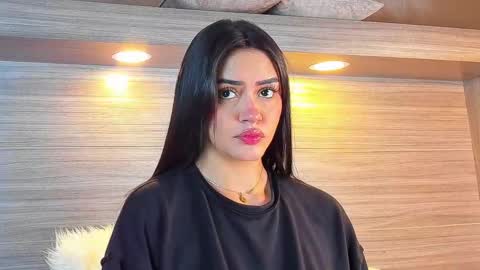 gigi wilden online show from October 6, 2:14 pm