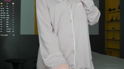 gigihadd online show from January 15, 3:49 pm