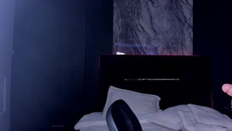 Gigi Doll online show from February 8, 2:38 pm