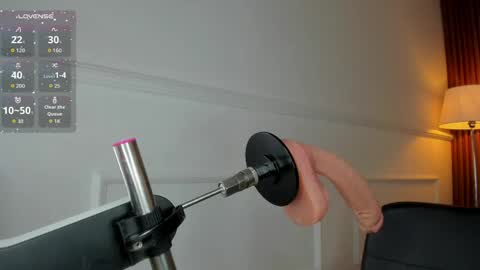 Gigi Doll online show from April 15, 12:01 pm