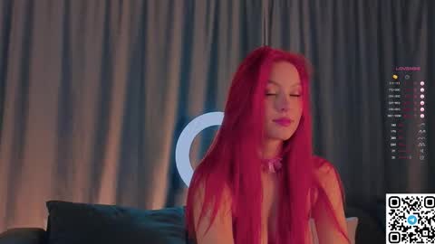 Stacy online show from October 12, 6:29 pm