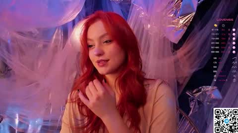 Stacy online show from December 19, 6:15 pm