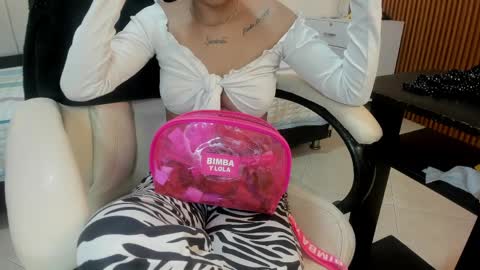 Gimena online show from April 10, 11:59 am