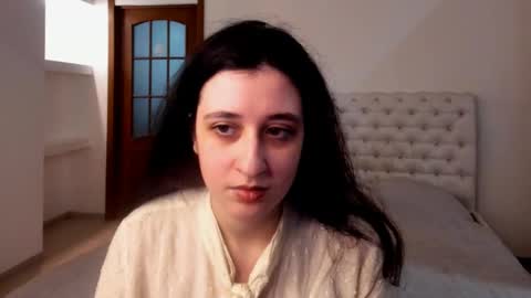 Kate online show from February 14, 9:34 am