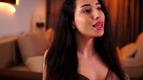 Gina online show from February 5, 11:17 pm