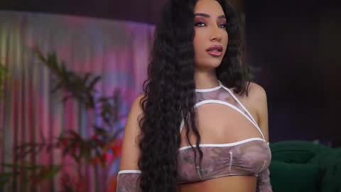 Gina online show from January 15, 7:39 pm