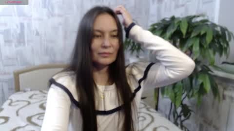 ginaxsoulah   online show from April 18, 7:07 pm