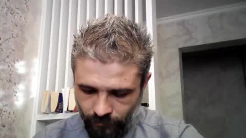 Snapshot of gindrie chatting on January 29, 11:09 am Gabriel online show from January 29, 11:09 am