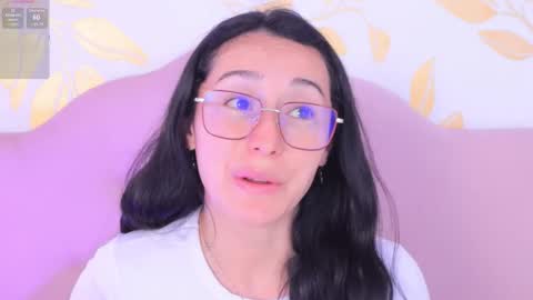 Snapshot of ginevra_esposito chatting on November 13, 12:59 pm Ginn online show from November 13, 12:59 pm