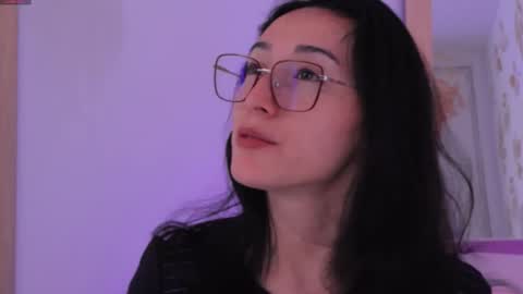 Snapshot of ginevra_esposito chatting on November 19, 1:11 pm Ginn online show from November 19, 1:11 pm