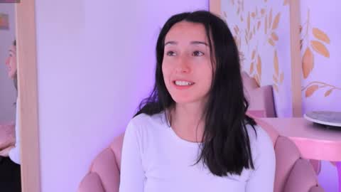 Snapshot of ginevra_esposito chatting on November 27, 12:51 pm Ginn online show from November 27, 12:51 pm