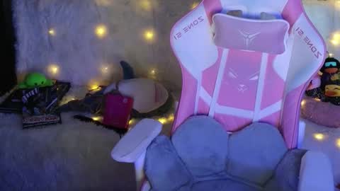 Ginger online show from March 28, 9:42 am