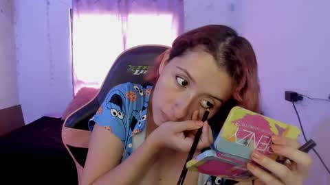 Snapshot of ginger_sweetty chatting on March 2, 8:07 pm Ginger online show from March 2, 8:07 pm