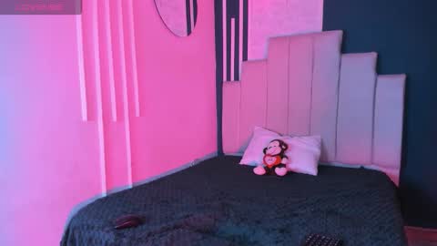 Snapshot of ginger_x_fire chatting on November 24, 12:54 am ginger_x_fire online show from November 24, 12:54 am