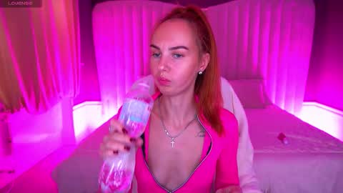 GinegerGazee online show from November 11, 7:41 am